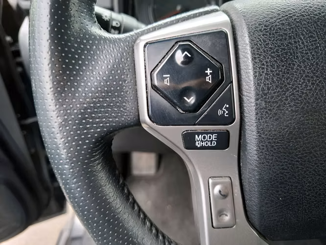 TOYOTA 4RUNNER  2021