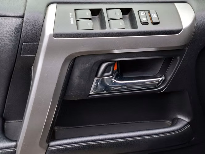 TOYOTA 4RUNNER  2021