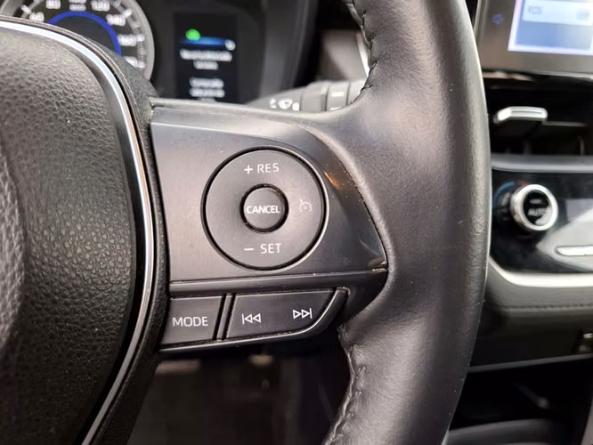 TOYOTA COROLLA CROSS 2023