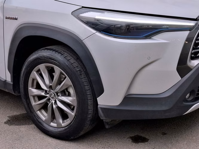 TOYOTA COROLLA CROSS 2023