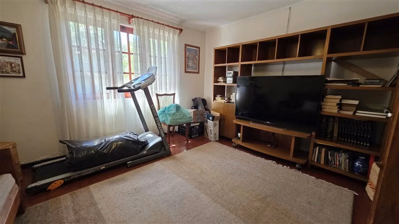 Parcela con dos casas en venta en Chicureo