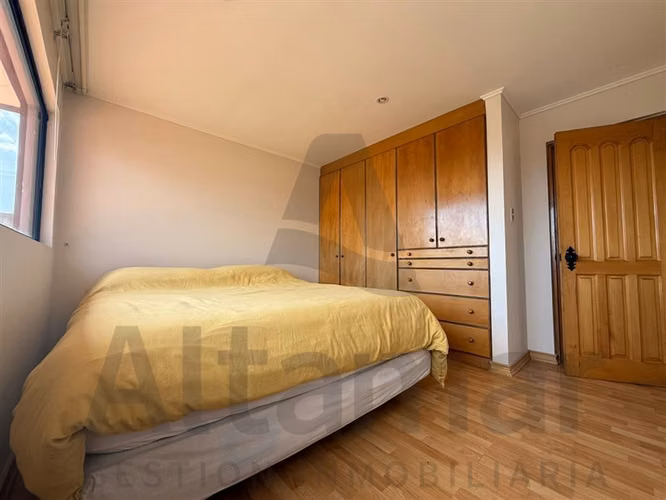 Casa en venta de 6 dorm. en Coquimbo