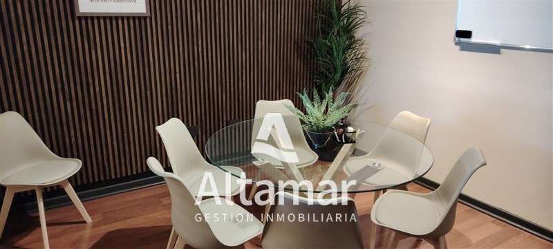 Oficina amoblada en arriendo, centro de La Serena