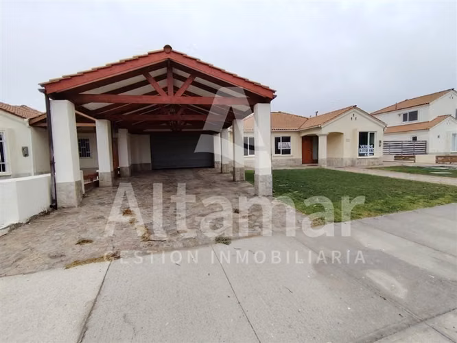 Casa en Venta, Condominio Serena Golf, La Serena