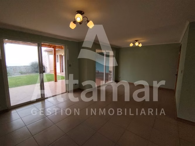 Casa en Venta, Condominio Serena Golf, La Serena