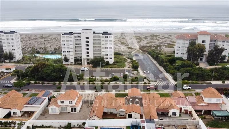 Casa en Venta, Condominio Serena Golf, La Serena