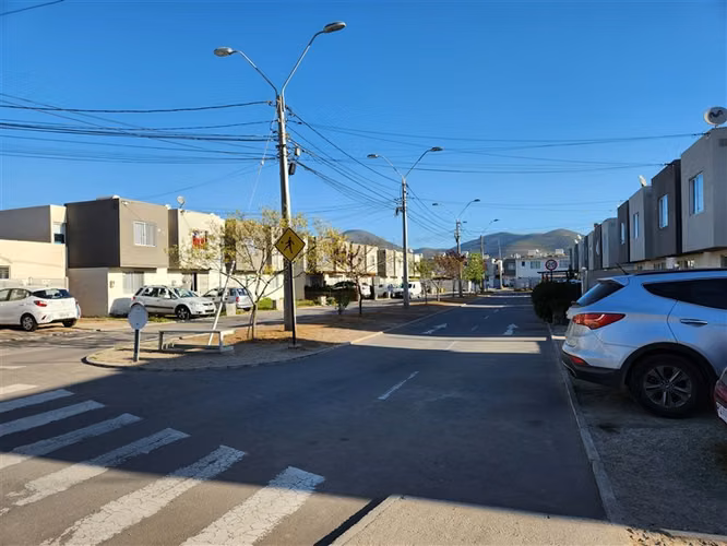 Casa en venta en condominio sector La Florida La Serena