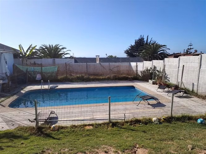 Casa en venta de 7 dorm. en Coquimbo