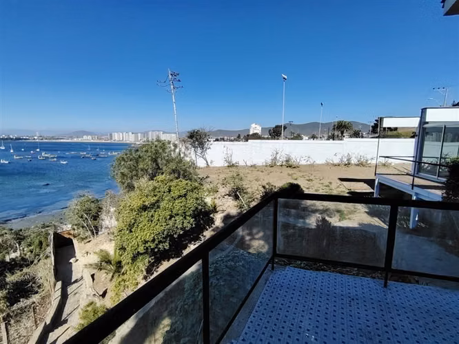 Vendo casa en La Herradura ubicada en El Mirador - Imagen 4