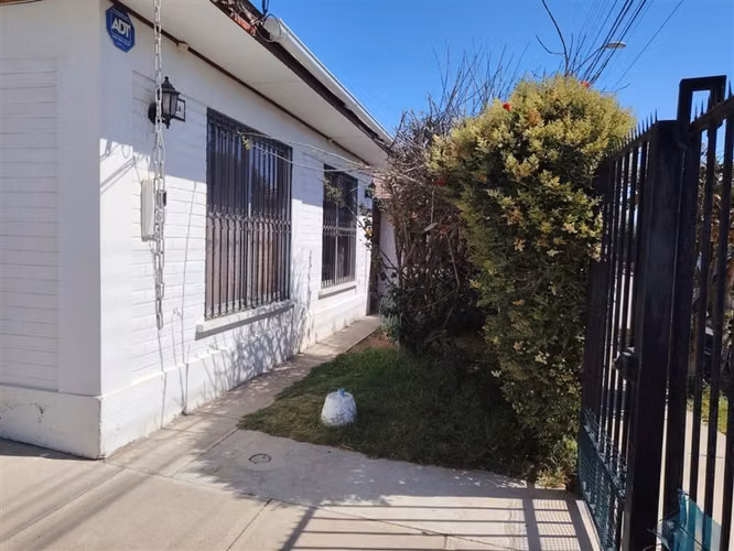 Casa venta en Colina el Pino 4 dorm. La Serena - Imagen 4