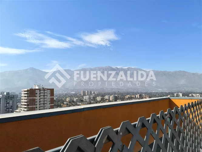 Departamento en venta de 2D-2B est y bod Metro Manquehue
