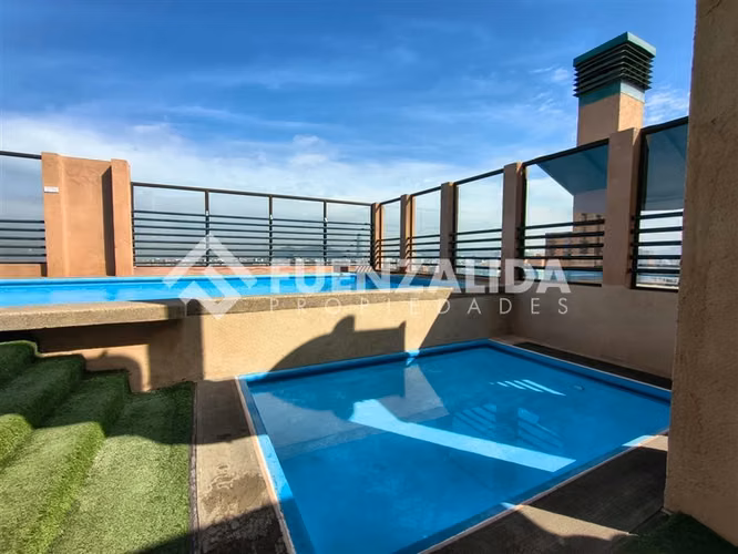 Departamento en venta de 2D-2B est y bod Metro Manquehue