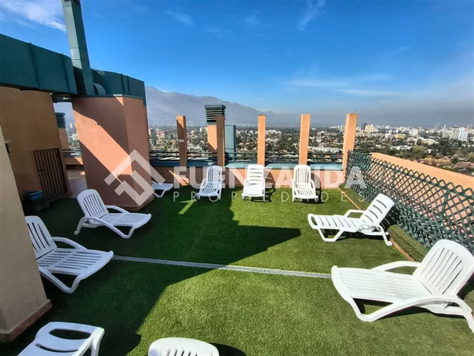 Departamento en venta de 2D-2B est y bod Metro Manquehue