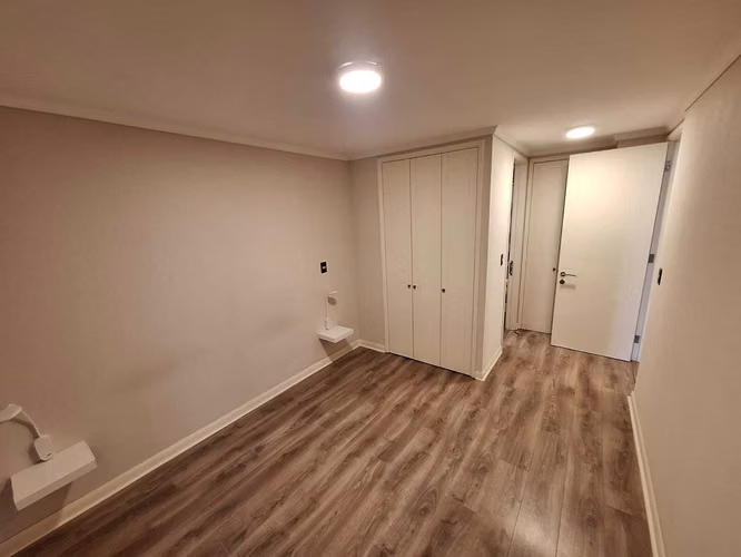 Moderno dpto. con vista despejada 2D2B (159035)