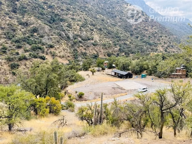 Cajón del Maipo Naturaleza y en Comunidad Ecológica.-