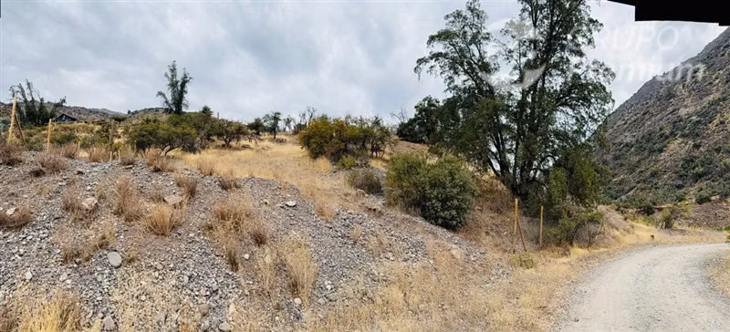 Cajón del Maipo Naturaleza y en Comunidad Ecológica.-