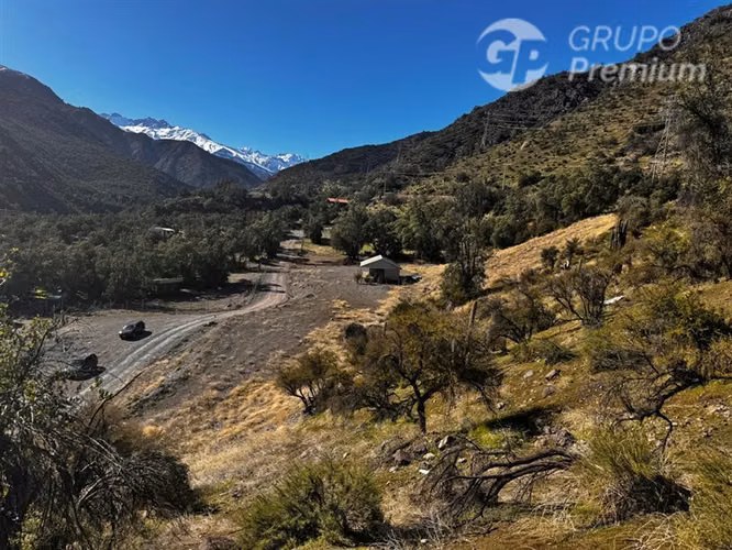 Cajón del Maipo Naturaleza y en Comunidad Ecológica.-