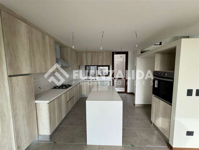 Casa en arriendo 4D/4B Chamisero Colina - Imagen 10