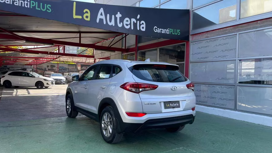 Hyundai Tucson TL 2.0 (2018)