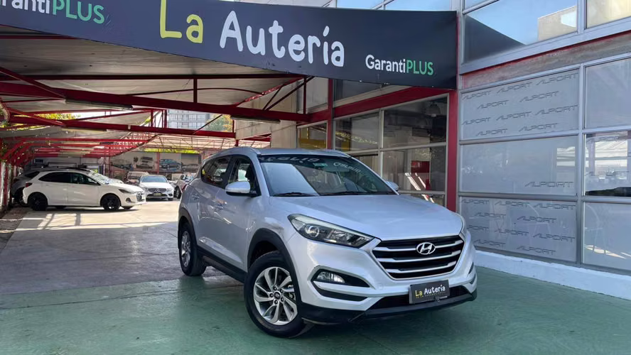 Hyundai Tucson TL 2.0 (2018)