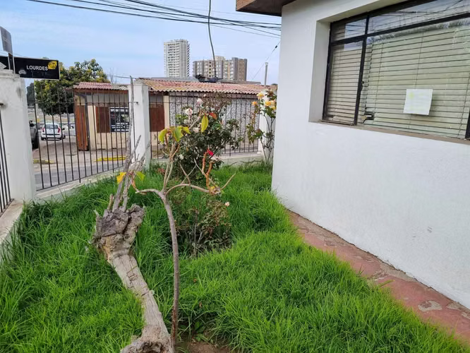 Se vende Céntrica Casa, Coquimbo. (159058)