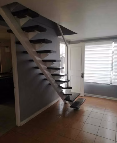 Bonita casa en venta a pasos de Colegio Alborada.