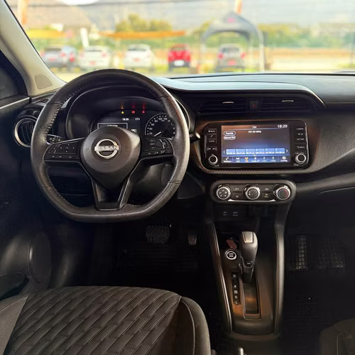 Nissan Kicks  1.6 AUT (2023)