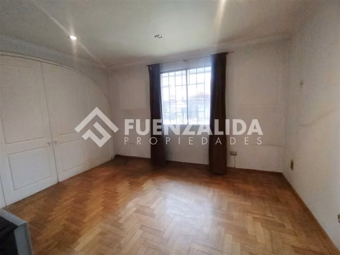Casa vende, villa Santa Carolina, 3D-2B. Macul