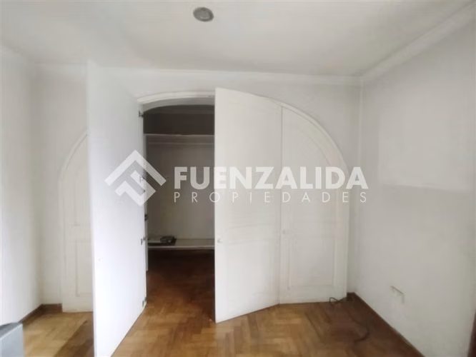 Casa vende, villa Santa Carolina, 3D-2B. Macul