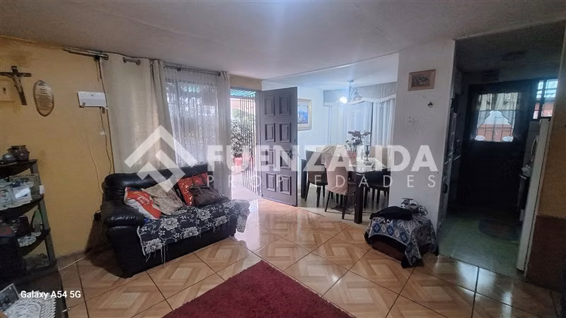 Casa en venta de 3 dorm. en Puente Alto