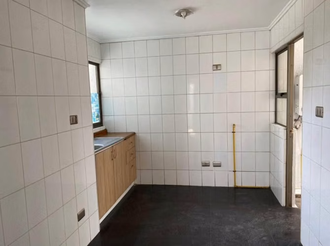 EN VENTA GRAN CASA EN CONDOMINIO - LONGAVÍ