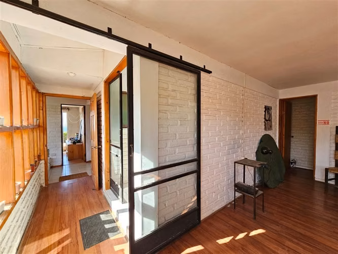Casa con cabañas en venta de 6 dorm. en Guanaqueros Coquimbo