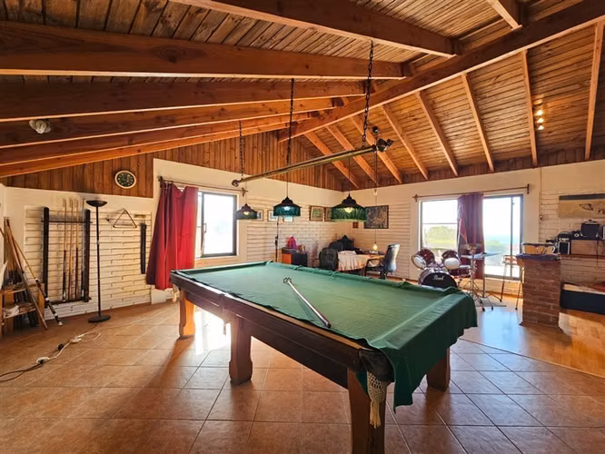 Casa con cabañas en venta de 6 dorm. en Guanaqueros Coquimbo