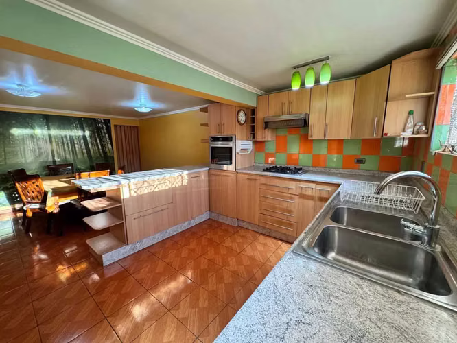 Casa en venta en sector El Sendero, Quillota (159110)
