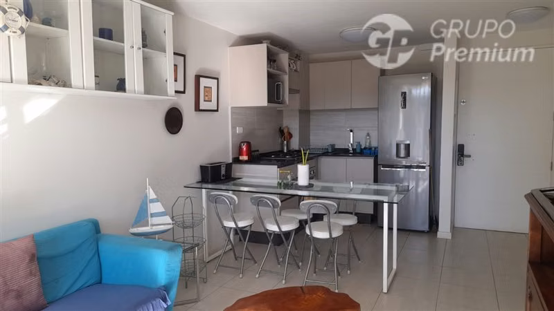 Departamento en venta de 3 dorm., 2 baños en Algarrobo