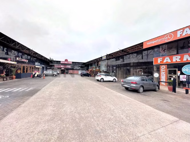 Local Comercial en Cuatro Esquinas