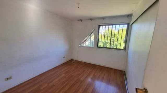 Oficina en venta Las Hualtatas / Las Tranqueras