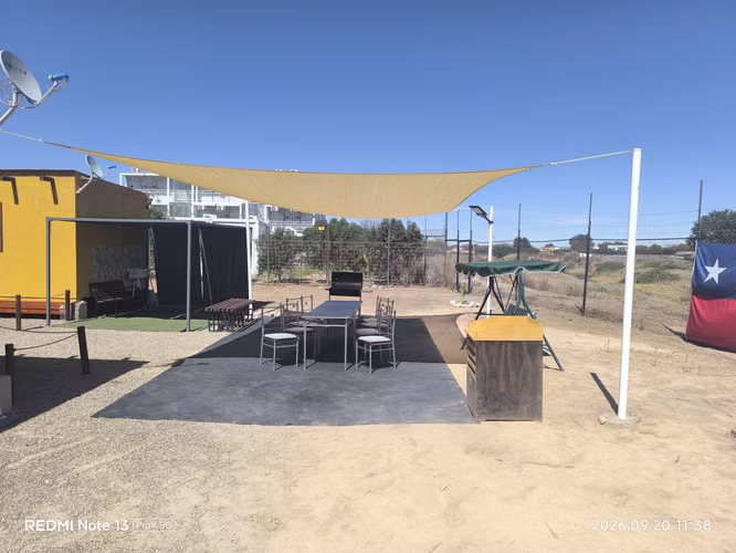 ARRIENDO HOSPEDAJE CON AMPLIO TERRENO (Gastos incluidos)