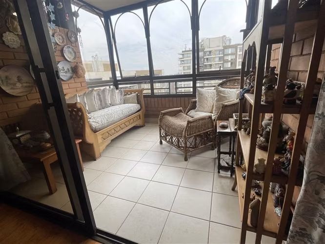 Departamento en venta de 3 dorm. en Las Condes
