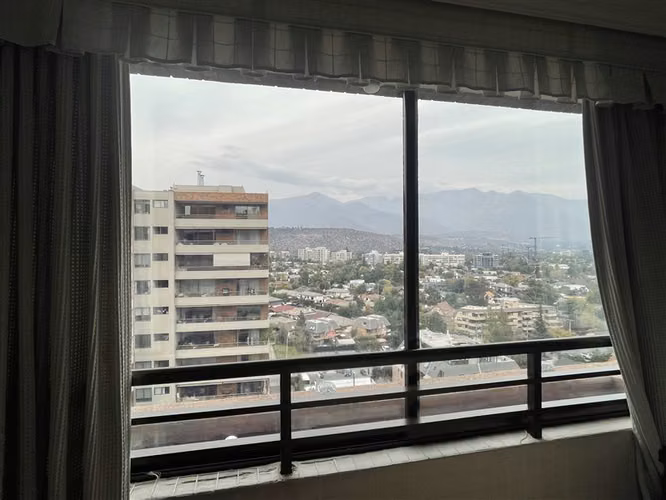 Departamento en venta de 3 dorm. en Las Condes
