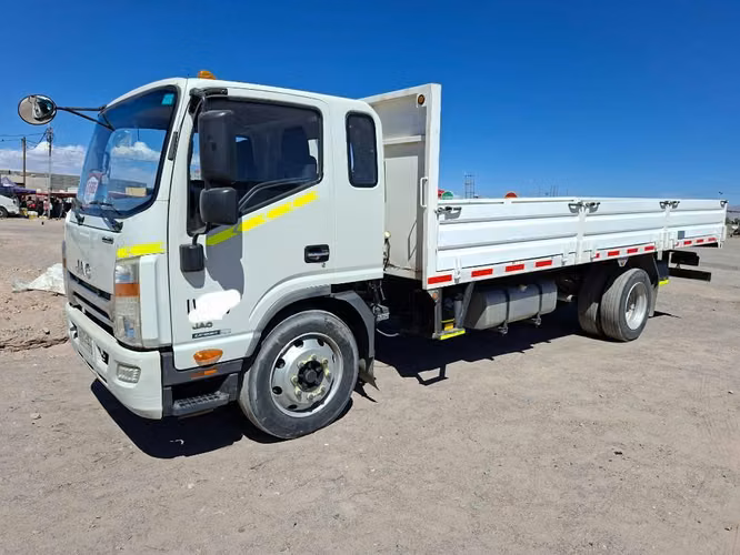 Camion jac