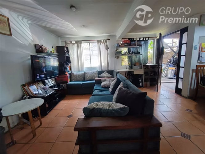 Vende cas 6D, 3 B, 2E y patio interior, Pedro Aguirre Cerda