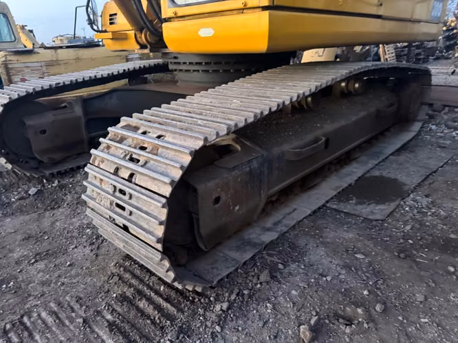 Excavadora Komatsu PC300-8 juego cadenas