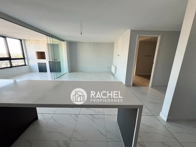 SE VENDE MODERNO Y ELEGANTE DEPTO- Edificio Cuiaba- Sector Portal de la Frontera