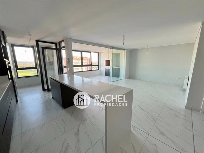SE VENDE MODERNO Y ELEGANTE DEPTO- Edificio Cuiaba- Sector Portal de la Frontera