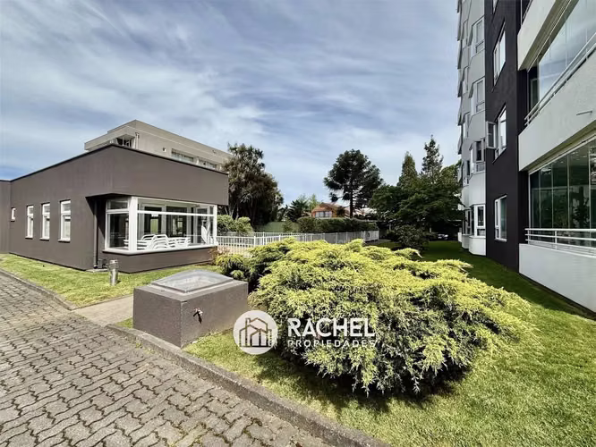 SE VENDE LINDO DEPTO CON 3 DORMITORIOS EDIFICIO LA HAYA SECTOR HOLANDESA