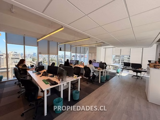 Oficina en arriendo en Las Condes - Imagen 5