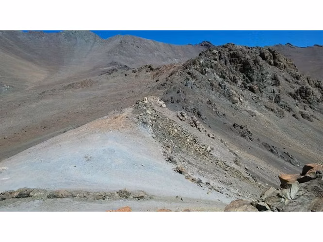 EXCELENTE!! Terreno de 3.000 Hectátreas Mineralizadas en Punitaqui, Ovalle, Coquimbo
