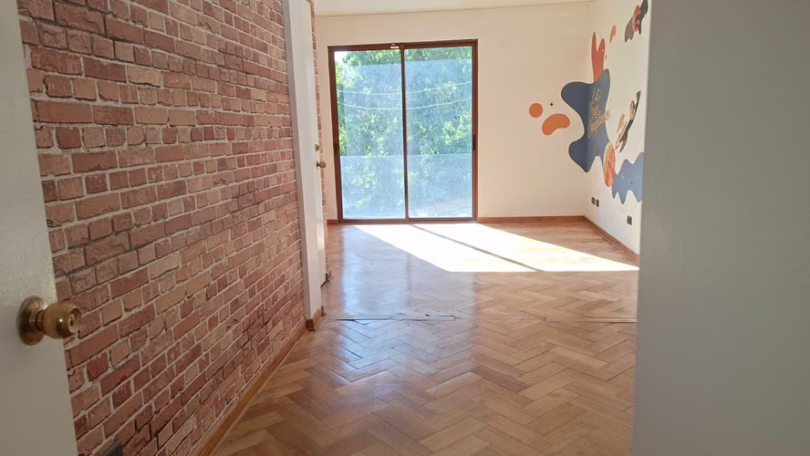 Oficina 300m² en Arriendo - Nueva Costanera (159441)