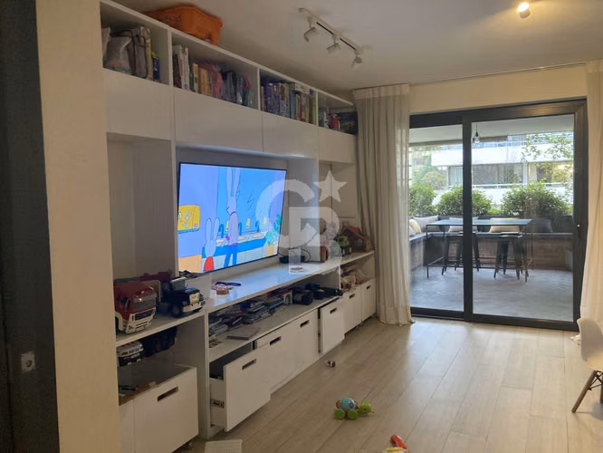 Departamento  recién remodelado en sector Las Nieves.